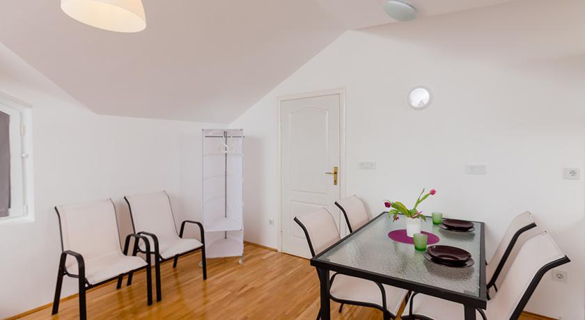 Apartments Risan Phòng bức ảnh