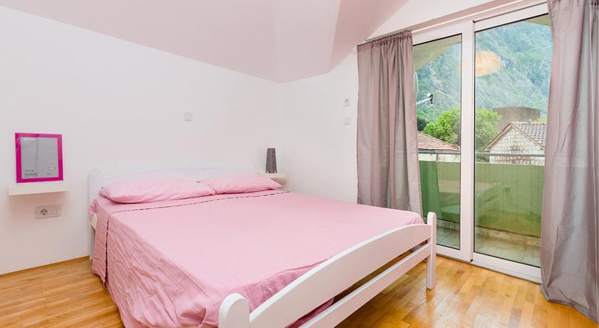 Apartments Risan Phòng bức ảnh
