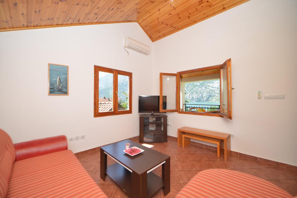 Apartments Risan Ngoại thất bức ảnh